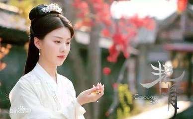 这个网剧出身的女配红了,一人演遍如懿传、延禧攻略等3部暑期档