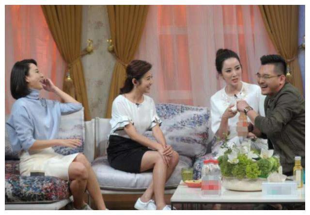 春妮:2次结婚均嫁电台主持人,本不愿生孩子,41岁却意外怀孕