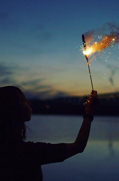 朴树跑到北京后海给一群陌生人唱了首歌,一开口就惊艳全场!