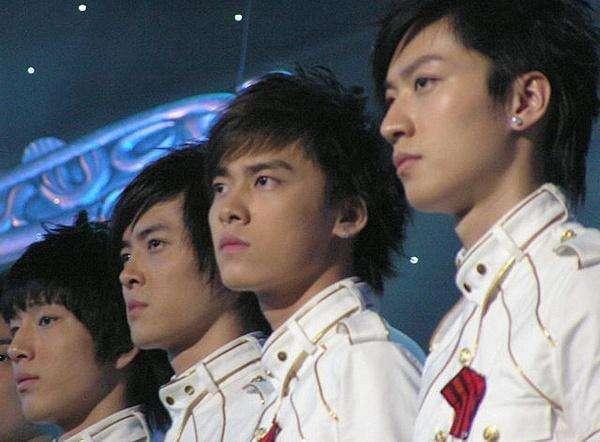 “倾城四少”已名存实亡!大少结婚二少红,三少离世,四少陷争议