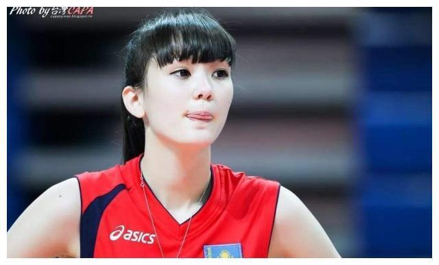 女排第一美女，曾因颜值向父母“求救”，被总统接见一夜爆红