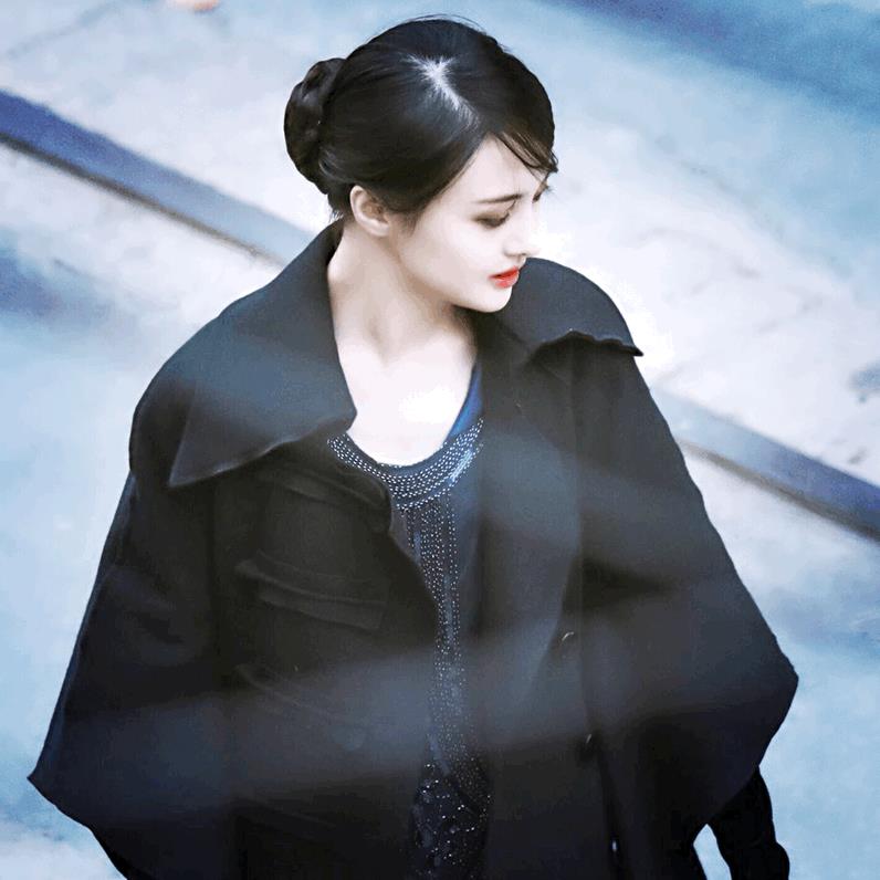 郑爽4部待播剧:《悲伤逆流成河》上榜,第3部比《独家记忆》甜