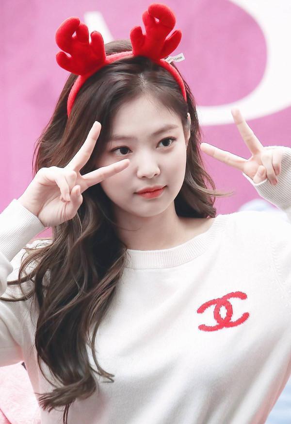 明星也躲不过“秀恩爱死得快”?人间香奈儿曝光恋情25天便分手