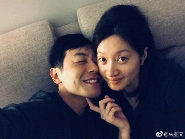 沈佳妮二胎产女,朱亚文激动报喜,给女儿的三字称呼也太甜了