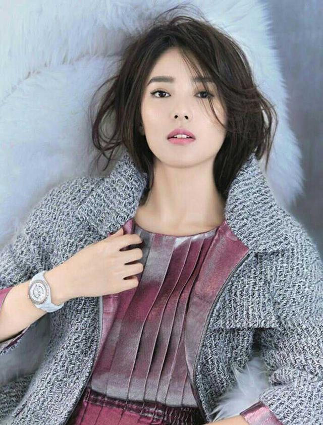 一组照片,张雨绮的美是独一无二的,不矫揉不造作!