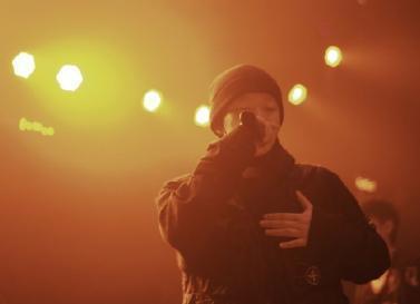 PG One又有新恋情？女方被曝多次晒出亲密合照还发博讽刺李小璐