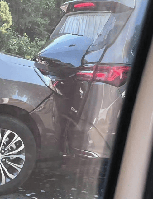 时代少年团方回应艺人车辆被恶意追尾:已报警处理