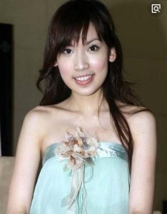 ​陈若仪近照孕味十足疑似怀四胎，林志颖要实现女儿梦？网友：恭喜