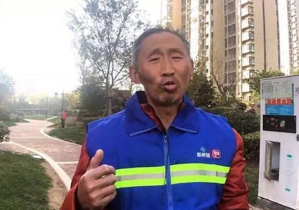 让人敬佩:燃气罐发生爆炸,送奶工折身上楼,挽救一栋楼180户