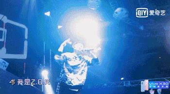 福克斯杨和苏法老齐聚东京,rap斗嘴diss不停!