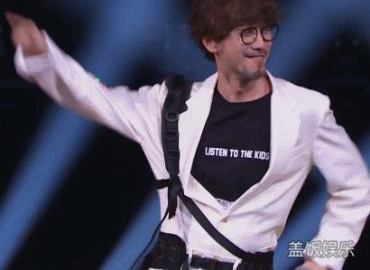 蒙面唱将猜猜猜2汪苏泷揭面,周传雄模仿周杰伦蹦迪