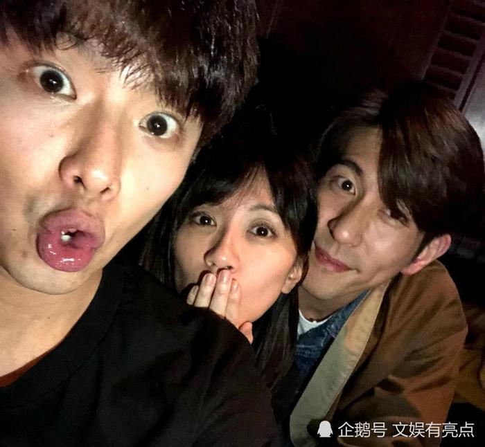 修杰楷过生日,贾静雯晒庆生照,一脸甜蜜引关注!