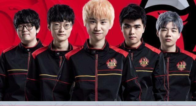 PDD谈卢本伟当年超强,大司马不配跟选手比!FPX实力超过IGRNG