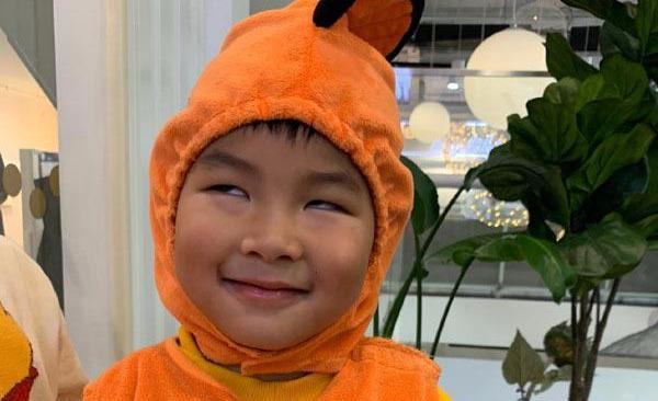 胡可分享小鱼儿日常:两个儿子两种画风,都长大了