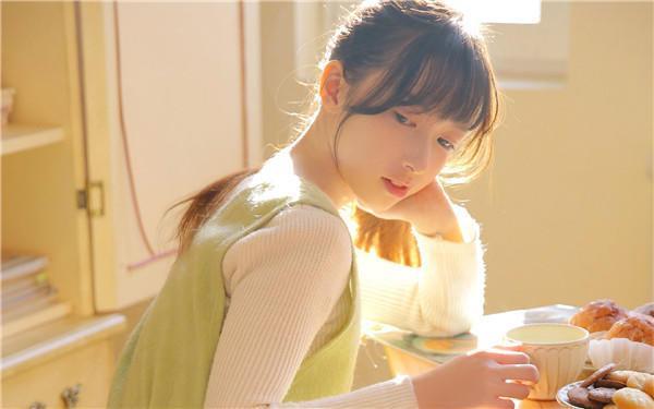 网上撩妹污套路的句子,10句撩到入骨的对话