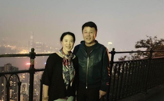 王楠生活有多幸福,老公送了一整条街给她,与儿子接机都上热搜!