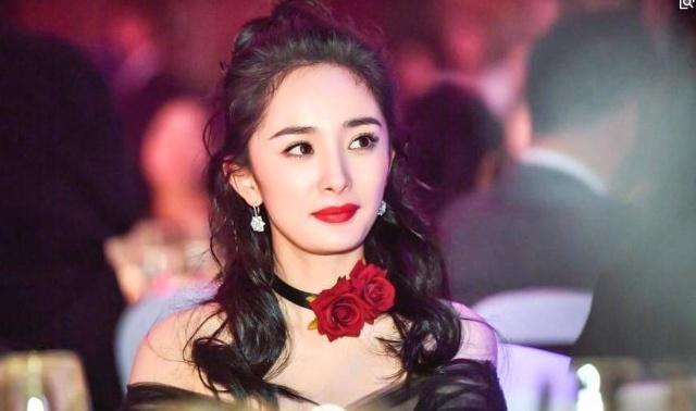 杨幂公司又添三位新人,迪丽热巴多了三位师妹,每个都漂亮有气质