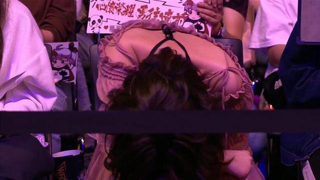 AG超玩会被零封,彻底无缘KPL!梦泪、Vv再见,心疼女粉丝们!