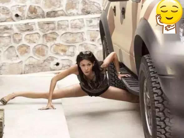 张蓝心泳装照曝光,逆天“大长腿”长达两米?这才叫“腿精”!