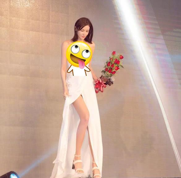 张蓝心泳装照曝光,逆天“大长腿”长达两米?这才叫“腿精”!