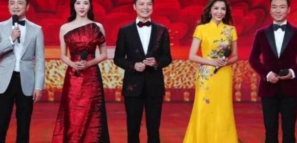 春晚小品失误集锦,赵本山沈腾失误无人发现,陈佩斯失误却成经典