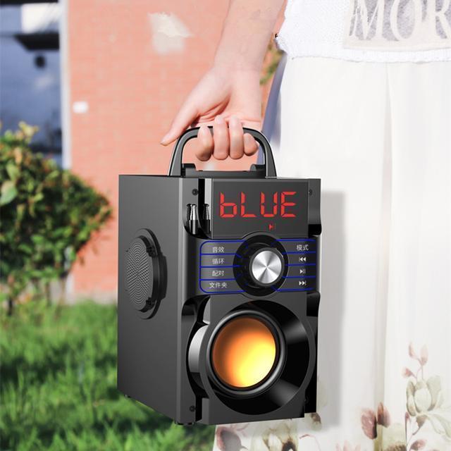 新出这低音炮,也叫无线音箱,小巧便携,音质超清