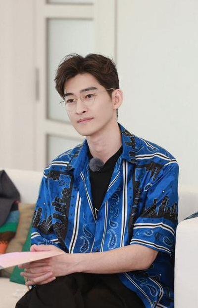 张翰的眼睛图片(张翰的的眼睛图片 新闻)