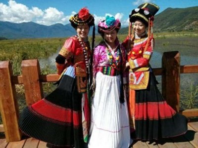 泸沽湖流行“男不娶女不嫁”?摩梭族“走婚”骗局的独家揭秘