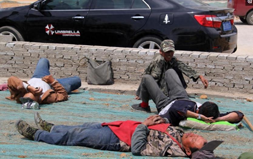 民工累了的8张场景图,亲人看到了会心疼,他们就是家人的守护神