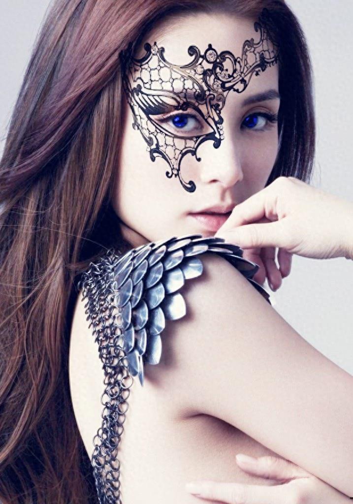 阿娇38岁生日,阿Sa深情献吻,距离“那件事”10年,她终于摆脱了