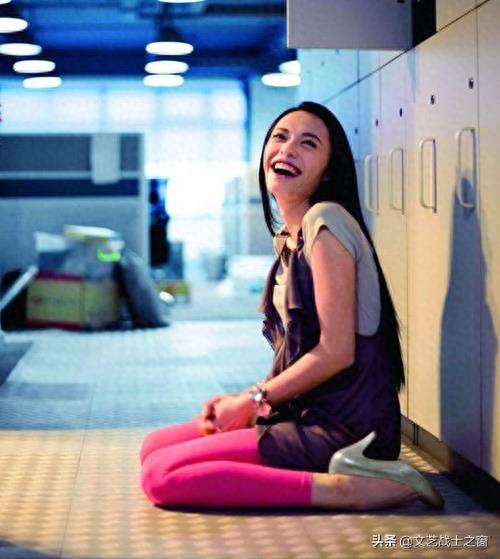 她是影视歌话明星,配音主唱,封面女郎,广告模特,微博女王姚晨