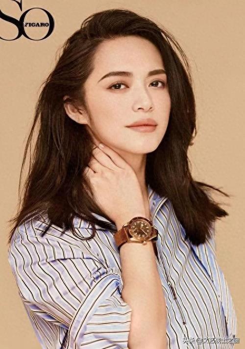 她是影视歌话明星,配音主唱,封面女郎,广告模特,微博女王姚晨