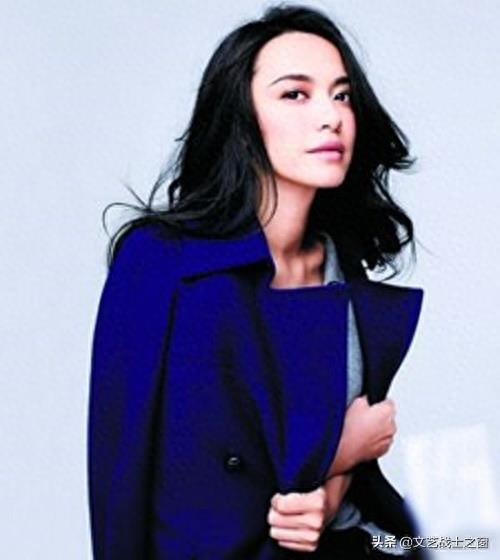 她是影视歌话明星,配音主唱,封面女郎,广告模特,微博女王姚晨