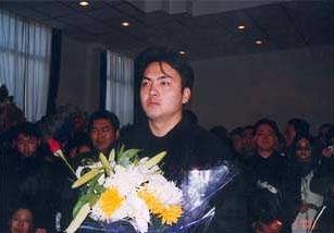 实拍香妃刘丹的葬礼,萧剑朱宏嘉幸存,章子怡泣不成声