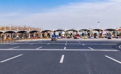 ​关于全国高速公路收费站你所不知道的两大数据，下面略作解答