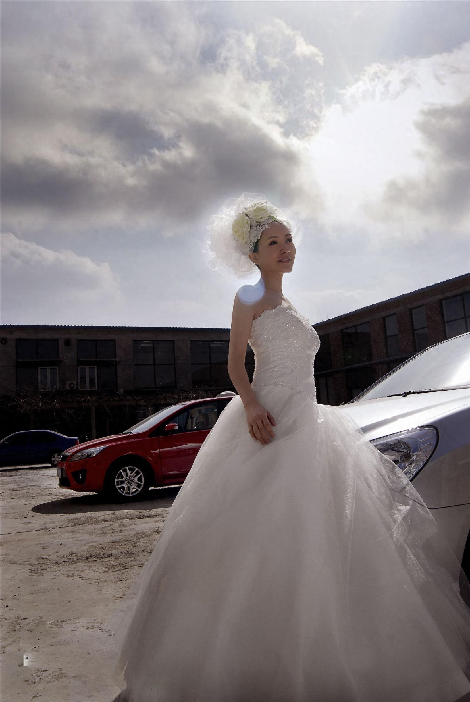 商蓉不仅扮相美,精湛的演技更是入木三分,成为新锐女星