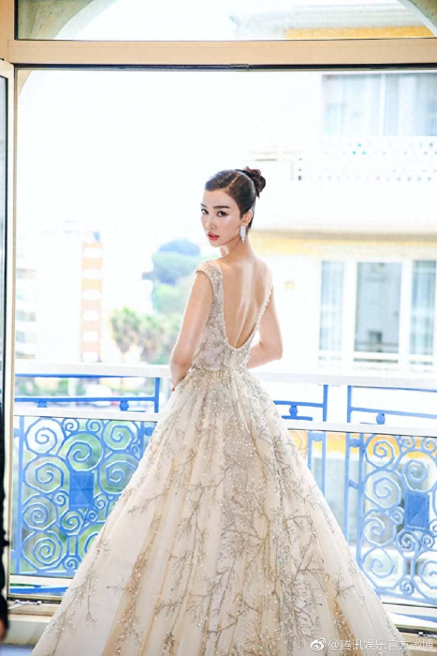 《前任攻略》中的夏露,如今摇身一变成为运动明星姚星彤!