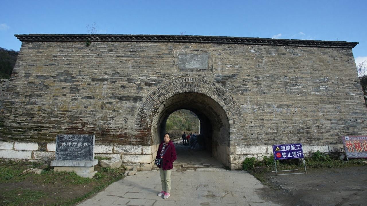 西安自驾经典线路:周至老县城,藏在秦岭大山里的世外桃源