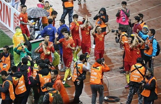 长沙:中韩足球大战 1:0中国队胜