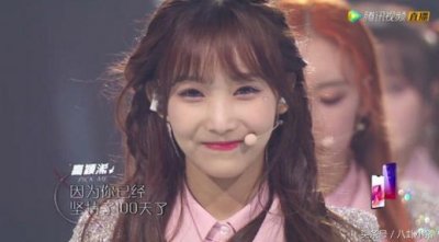 ​17岁的高颖浠，她在这个舞台上努力绽放到了最后一刻！