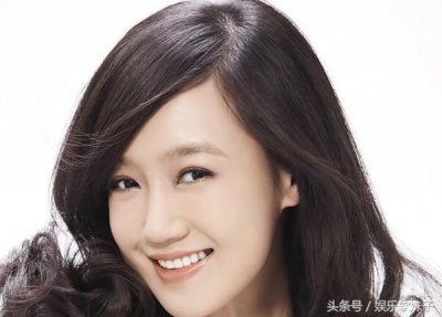 ​薛佳凝发微博，网友心疼，喊话胡歌复合吧