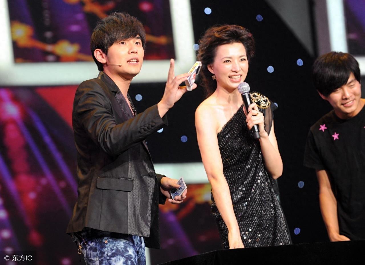 春晚的歌声那么好听,原来都是假唱?