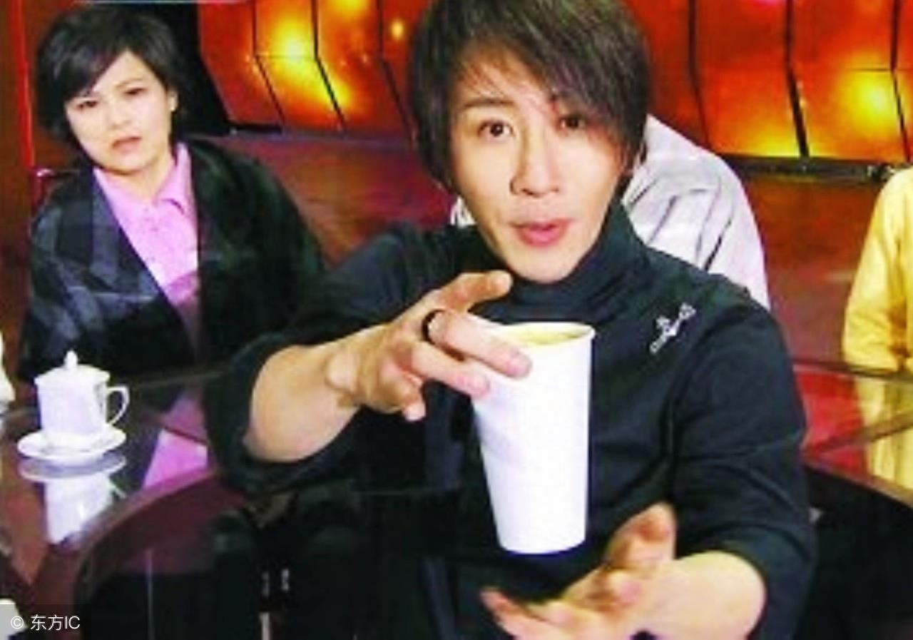 春晚的歌声那么好听,原来都是假唱?