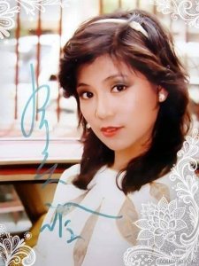 ​一组翁美玲美照，永远的“俏黄蓉”，你还记得多少呢？