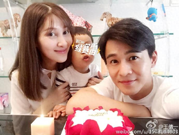 37岁乔振宇与妻子王倩一近照 儿女双全!儿子呆萌!