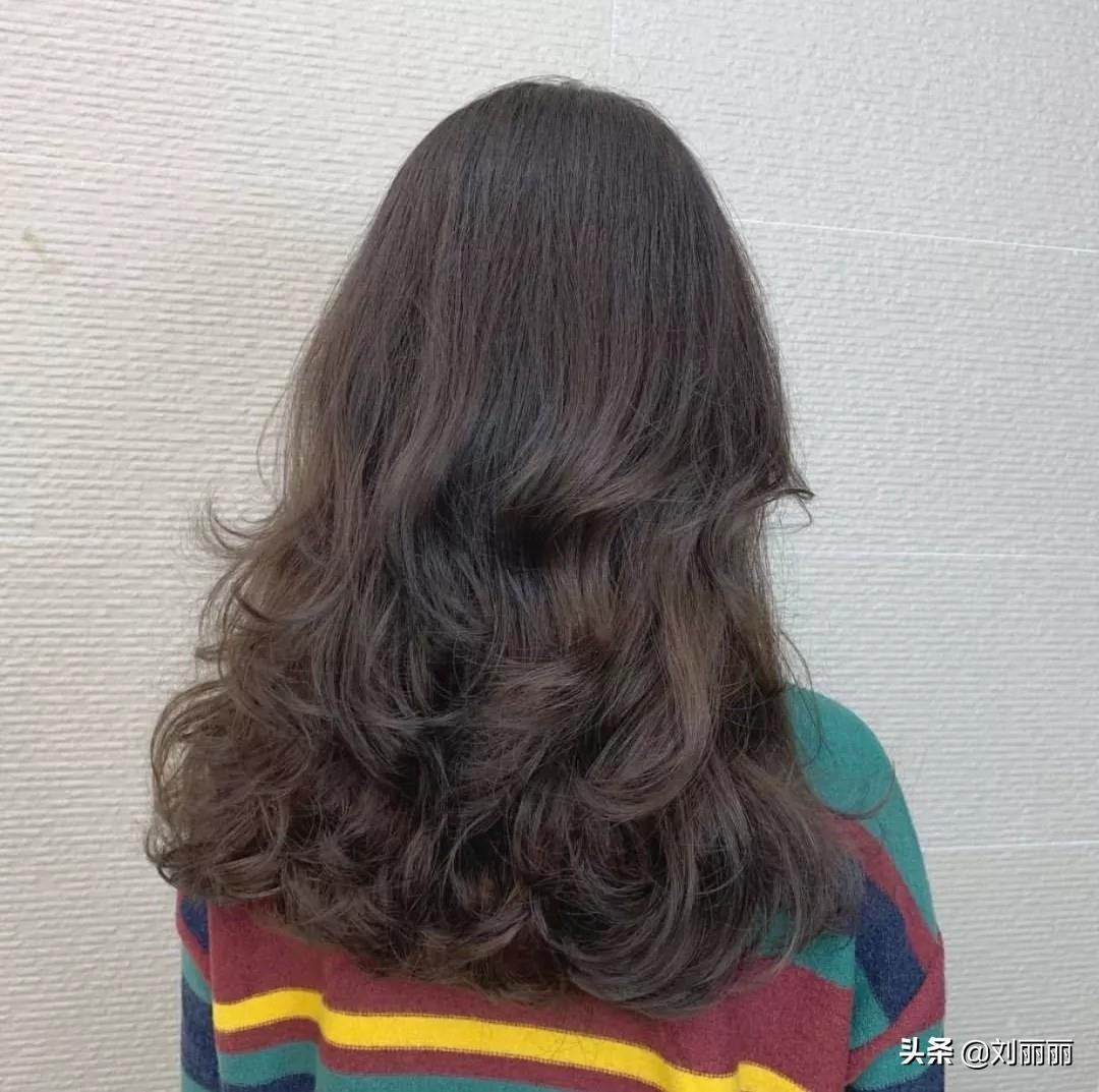 27款“齐背烫”,时尚好打理,简单吹吹就很美