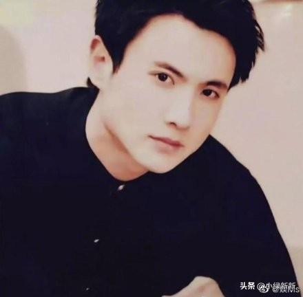 沈腾年轻到底有多帅!颜值吊打一线明星
