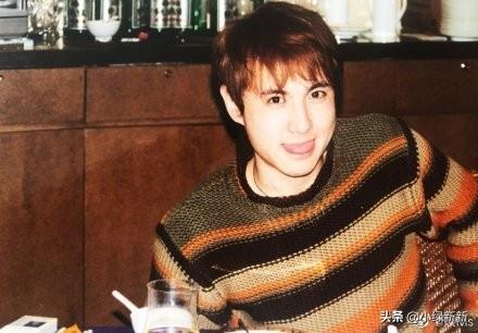 沈腾年轻到底有多帅!颜值吊打一线明星