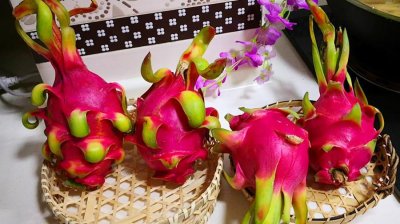 ​同样是火龙果，白心和红心区别原来这么大？知道后别再瞎买了