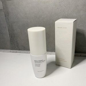 ​先用面霜还是精华液，你还傻傻分不清吗？